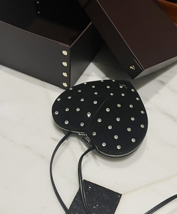 ALAlA LE CEUR The most popular heart-shaped bag -L21cm with original box free shipping