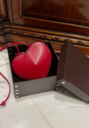 ALAlA LE CEUR The most popular heart-shaped bag -L21cm with original box free shipping