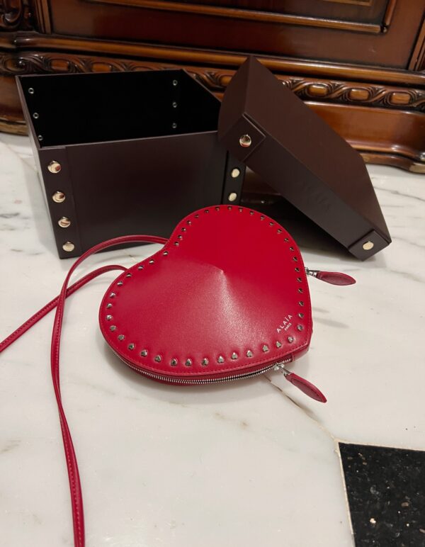 ALAlA LE CEUR The most popular heart-shaped bag -L21cm with original box free shipping