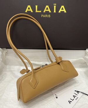 Alaia Le Teckel Dachshund Bag -27cm with original box free shipping