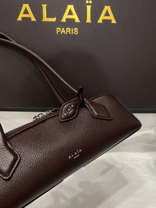Alaia Le Teckel Dachshund Bag -L27cm with original box free shipping