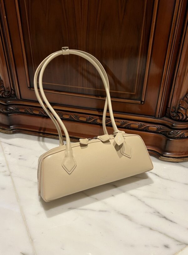 Alaia Le Teckel Dachshund Bag -33cm with original box free shipping