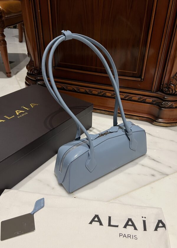 Alaia Le Teckel Dachshund Bag -33cm with original box free shipping