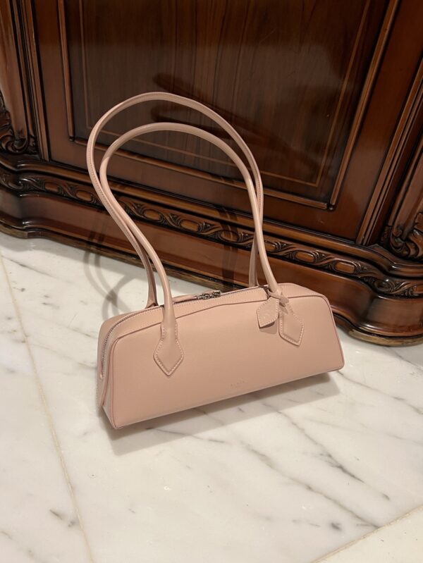 Alaia Le Teckel Dachshund Bag -33cm with original box free shipping