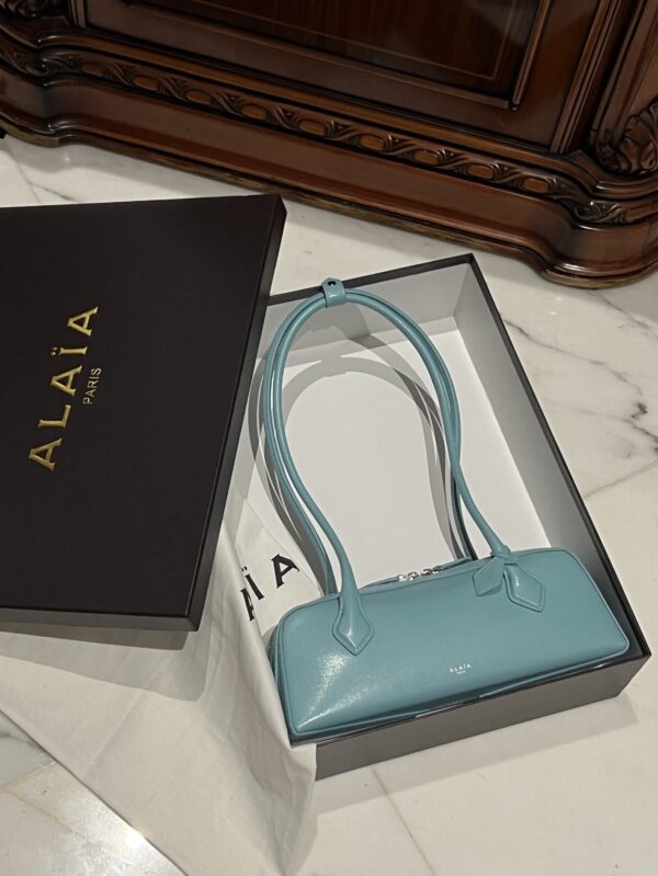 Alaia Le Teckel Dachshund Bag -33cm with original box free shipping