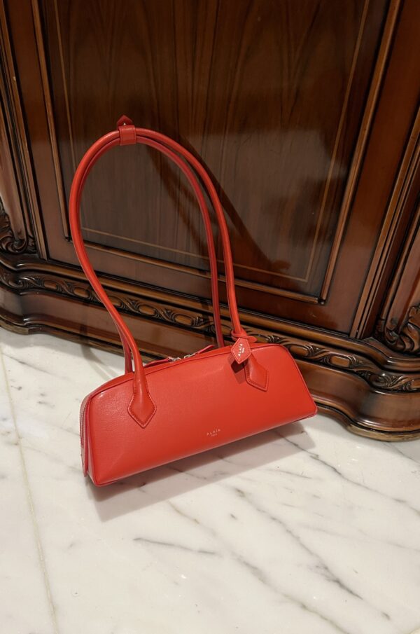 Alaia Le Teckel Dachshund Bag -33cm with original box free shipping