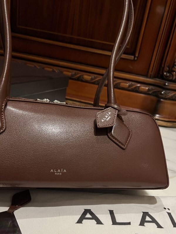 Alaia Le Teckel Dachshund Bag -33cm with original box free shipping