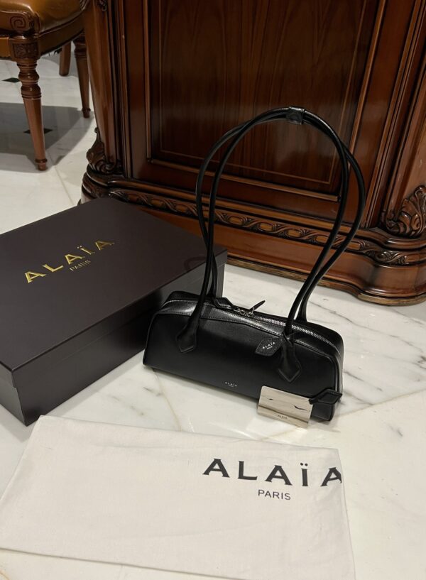 Alaia Le Teckel Dachshund Bag -33cm with original box free shipping