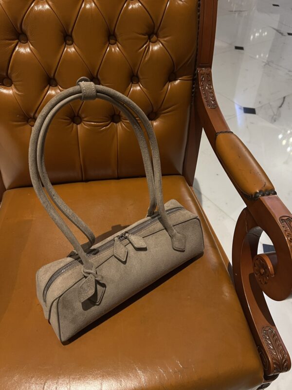 Alaia Le Teckel Dachshund Bag -33cm with original box free shipping