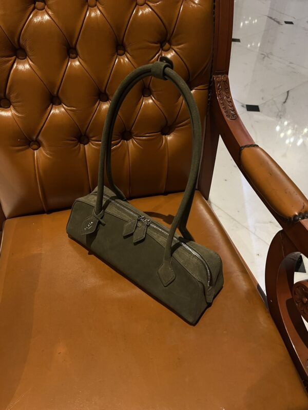 Alaia Le Teckel Dachshund Bag -33cm with original box free shipping