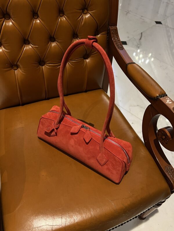 Alaia Le Teckel Dachshund Bag -33cm with original box free shipping