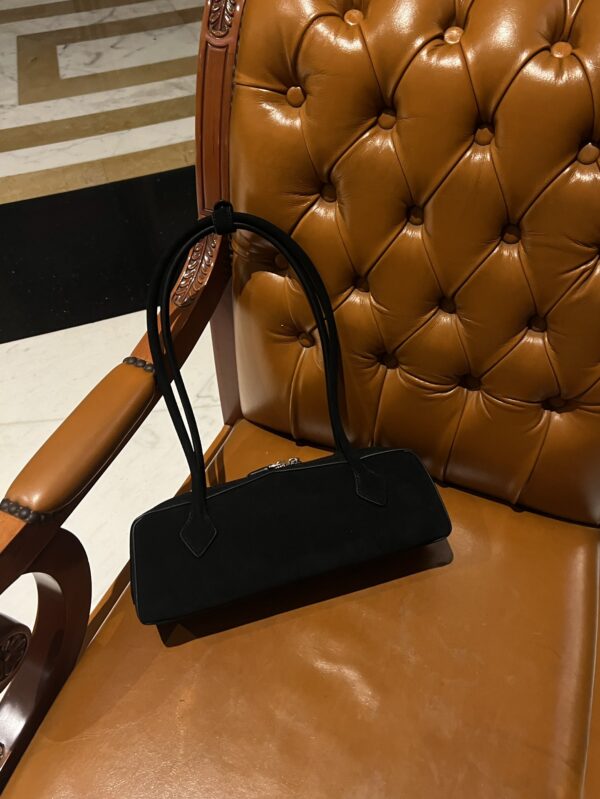 Alaia Le Teckel Dachshund Bag -33cm with original box free shipping