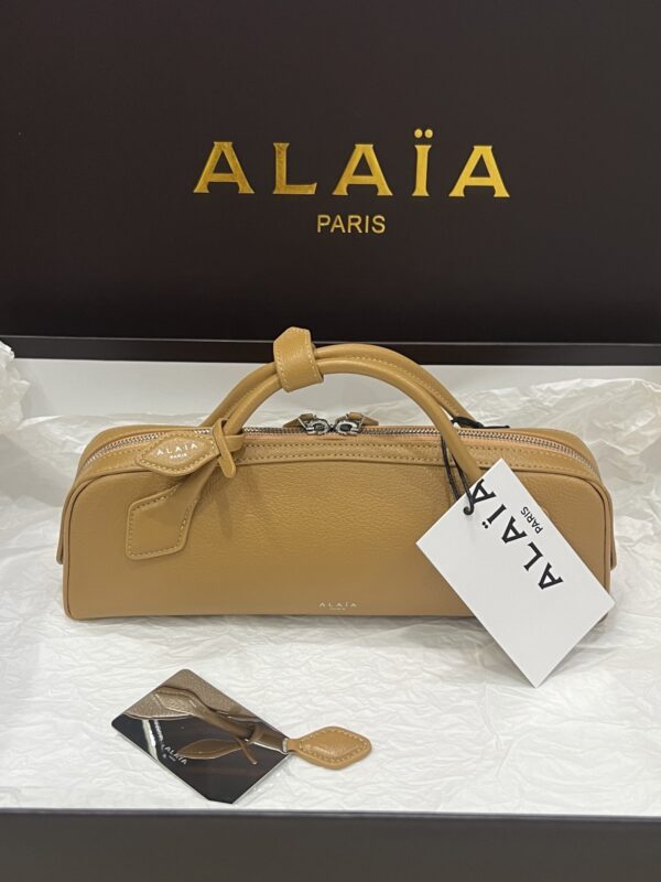 Alaia Le Teckel Dachshund Bag -33cm with original box free shipping