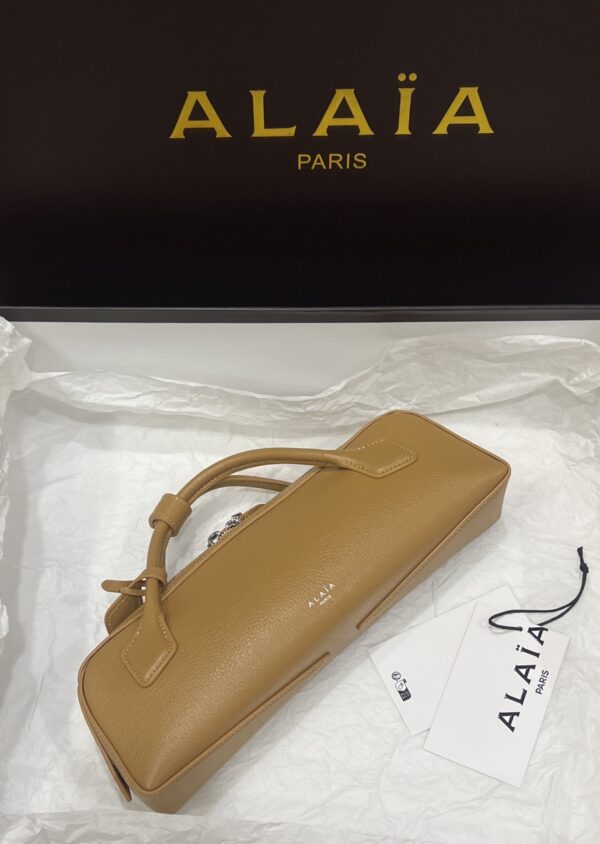 Alaia Le Teckel Dachshund Bag -33cm with original box free shipping