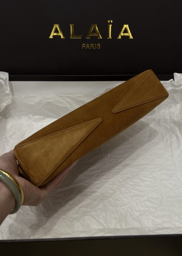 Alaia Le Teckel Dachshund Bag -33cm with original box free shipping